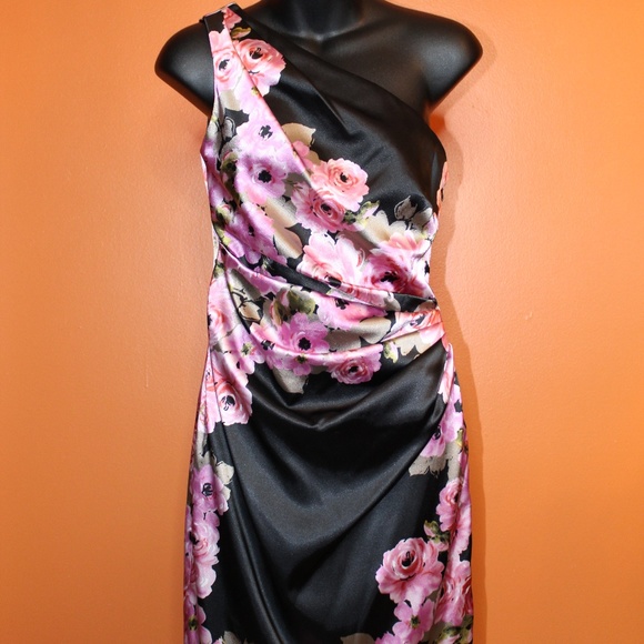 Maggy London Dresses & Skirts - Maggy London dress